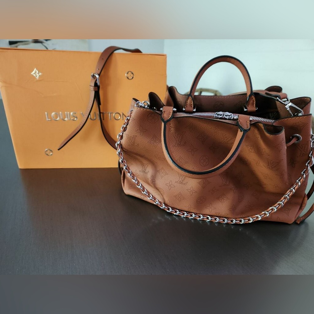 🤎🧡🤎Beautiful (non authentic) brand new LV Bella Tote